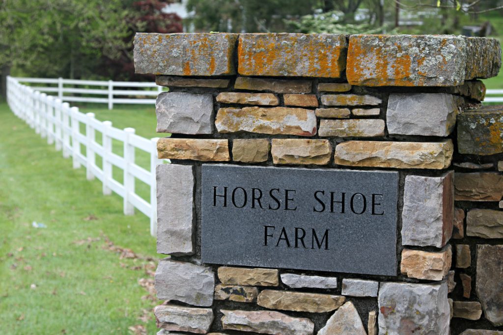 Horse Shoe Farm