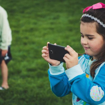 Kids And SmartPhones