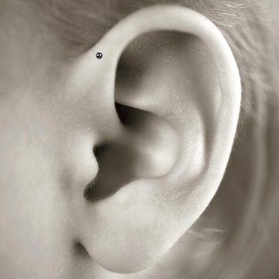 forward-helix-piercing-placement