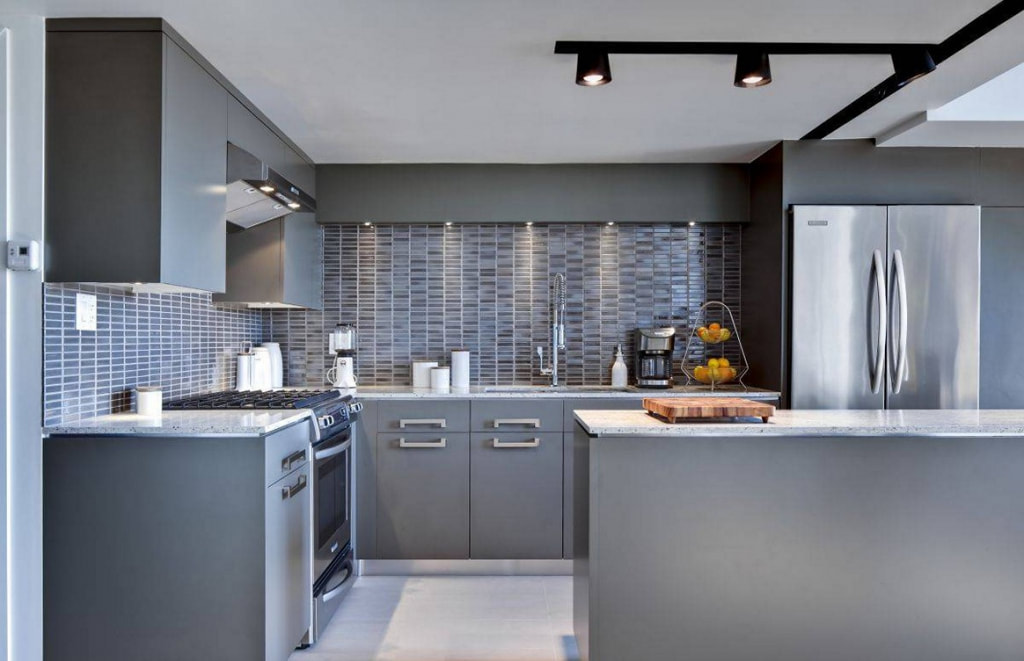 Clean Matte Finish Kitchen Cupboards, Best Way To Clean Shiny Black Kitchen Cupboards