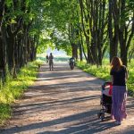 Tips for Walking Outside With Your Baby in a Stroller