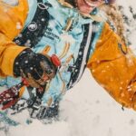 Tips on Choosing the Perfect Ski Gloves