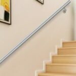 Balancing Aesthetics and Functionality: Choosing the Right Handrail