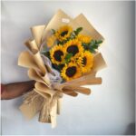 The Role of Sunflowers in Wedding Floral Design in Warsaw
